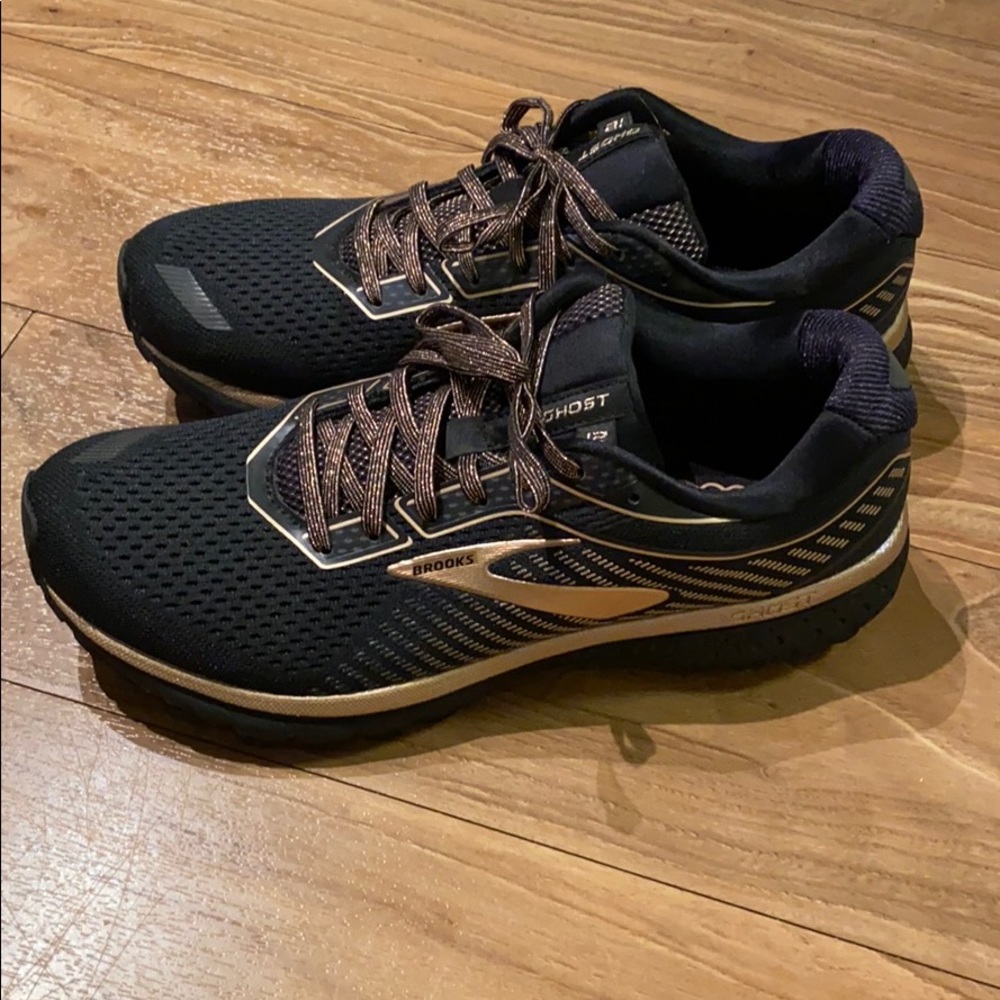 Brooks shoes